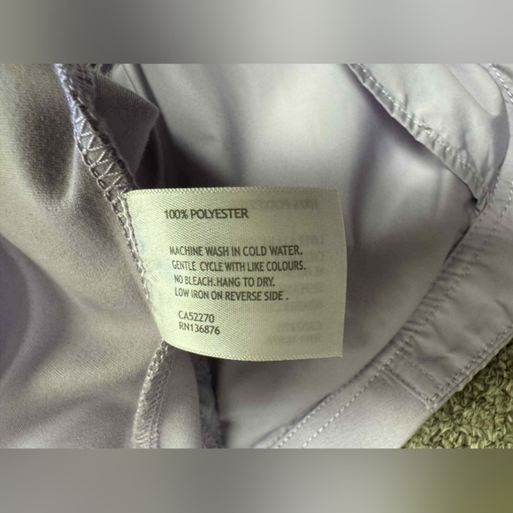 Bylyse Wind Breaker Lilac Size Small EUC - Picture 10 of 10